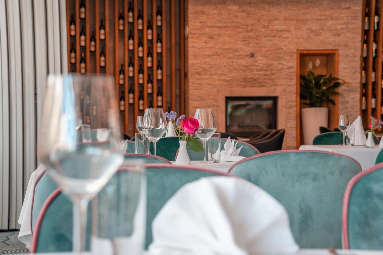 Garden City Hotel Konjic Luaran gambar