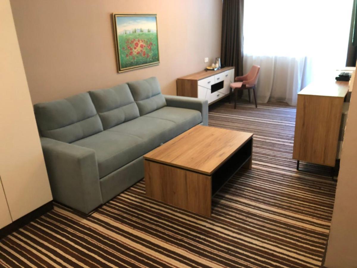 Garden City Hotel Konjic Luaran gambar